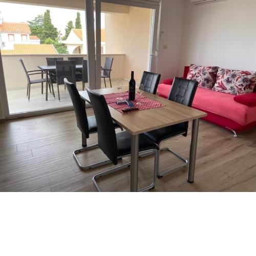 Holiday apartment in Punat with loggia, air conditioning, WiFi, washing machine 4534-1