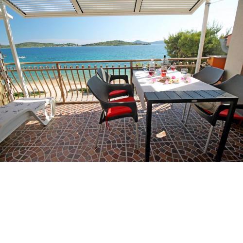 Holiday apartment in Vodice with sea view, terrace, air conditioning, WiFi 145-4