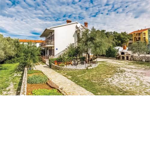 Holiday Apartment Malinska 01