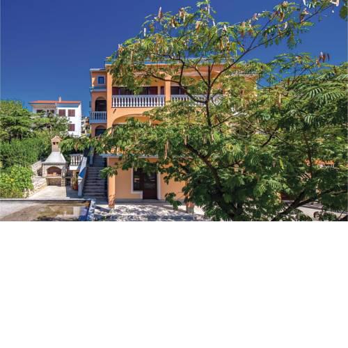 Holiday Apartment Novi Vinodolski 05