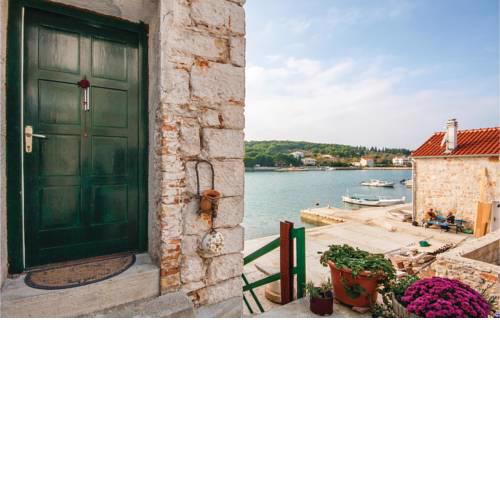 Holiday Apartment Prvic 03