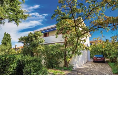 Holiday Apartment Punat 02