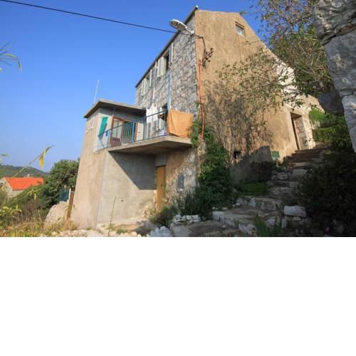 Holiday apartments Lastovo - 7790