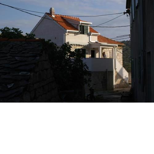 Holiday apartments Slatine, Ciovo - 4289