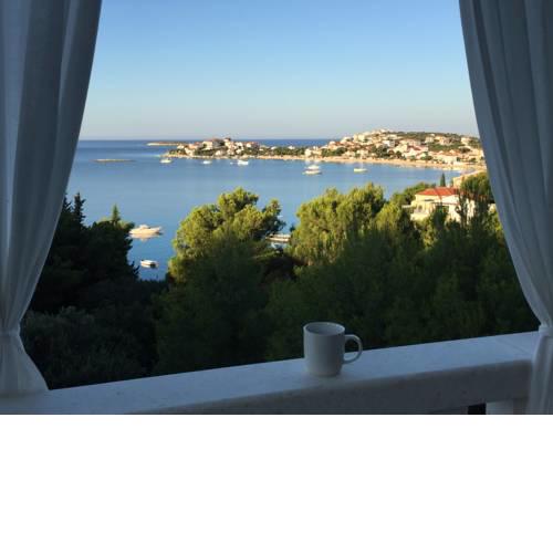 Holiday Home - Apartment Carmen
