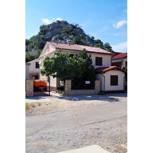 Holiday home 193414-Holiday home for sole use Sunce
