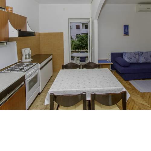 Holiday home 193569