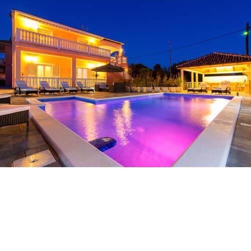 Holiday Home Ana
