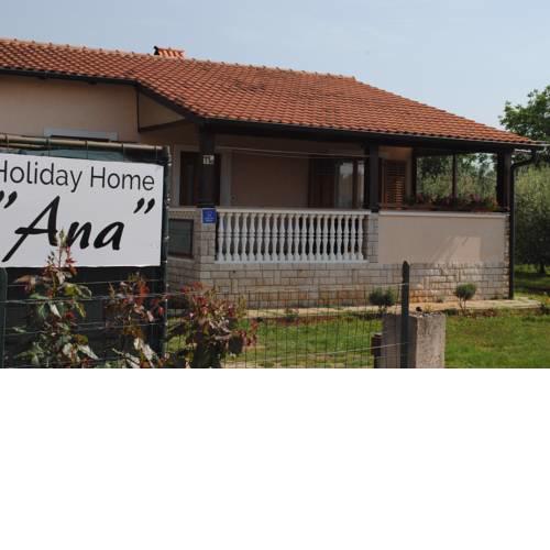 Holiday Home Ana