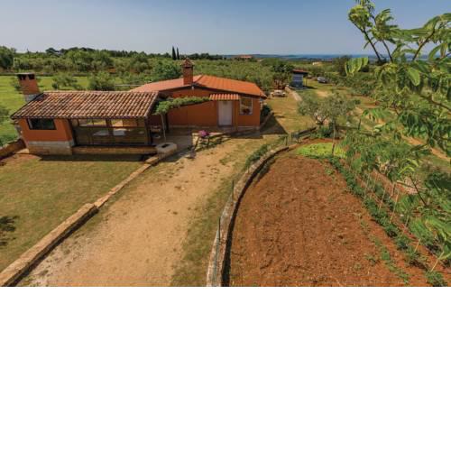 Holiday home Ana