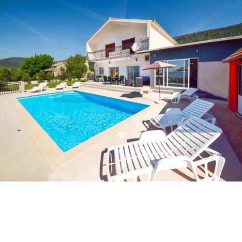 Holiday Home Aurora