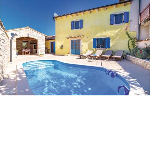 Holiday home Barban 67 with Outdoor Swimmingpool