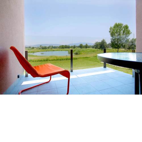 Holiday Home Beige