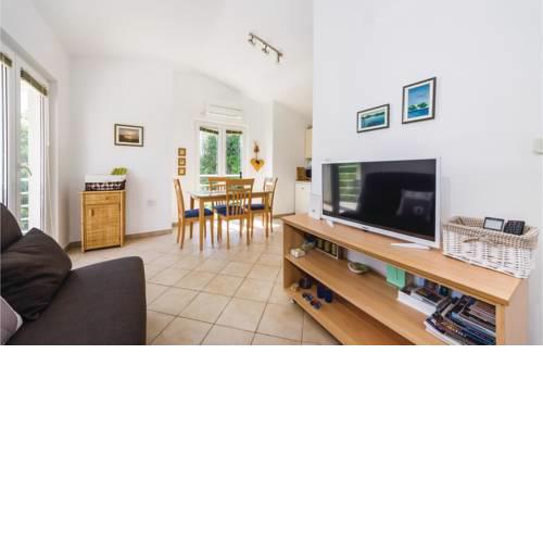 Holiday Home Bibinje 01