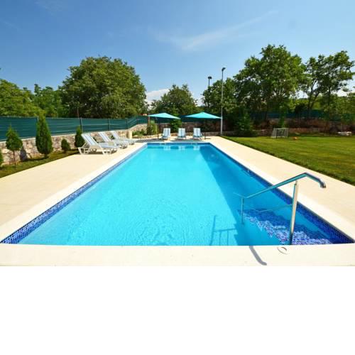 Holiday Home Bili dvori