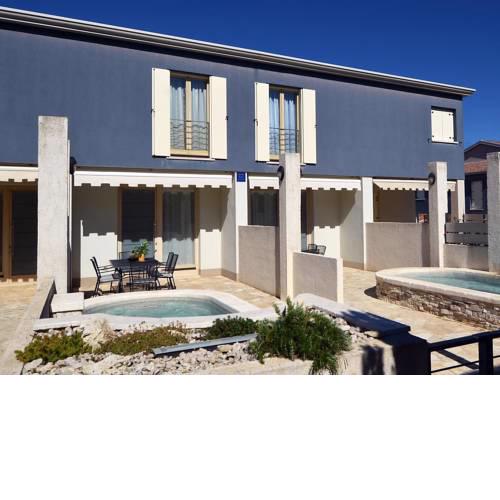 Holiday Home BLUE I