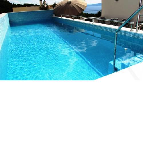 Holiday Home Blue