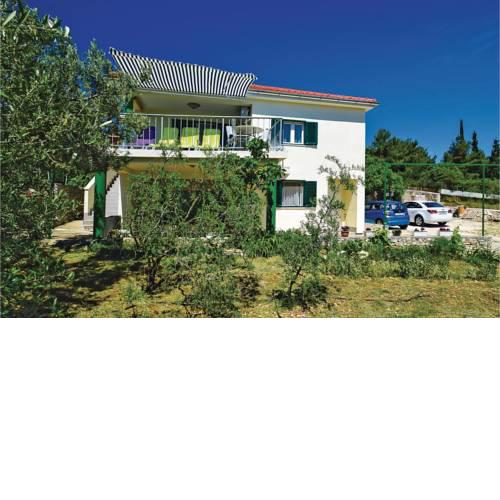 Holiday home Brodarica 9