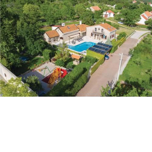 Holiday home Cista Velika Starceviceva