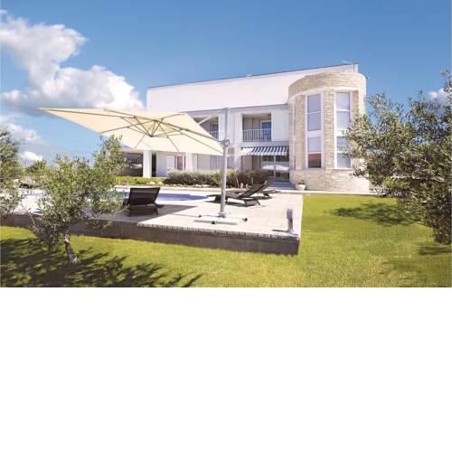 Holiday home Debeljak II
