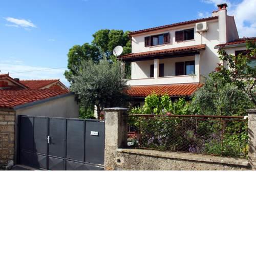 Holiday Home Divna