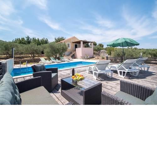 Holiday Home D&M