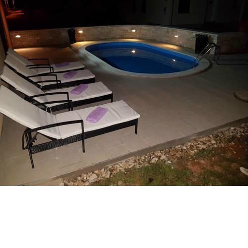 Holiday Home Dobrani