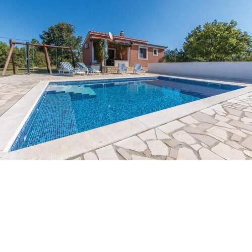 Holiday Home Domina