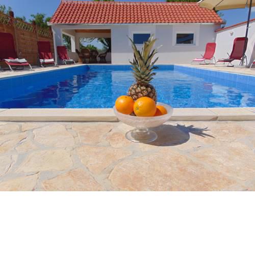 Holiday Home Donji Lepuri