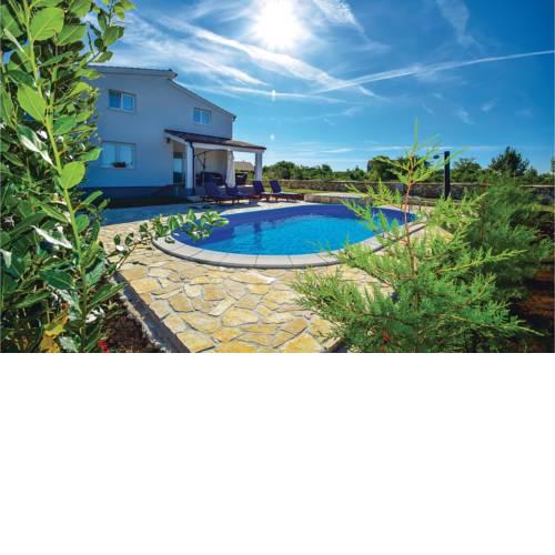 Holiday home Drinovci with a Fireplace 444