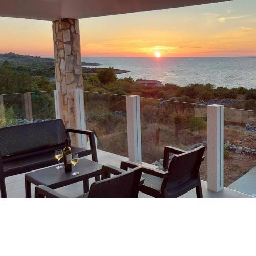 Holiday Home Drvenik