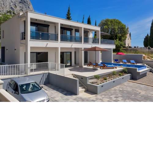 Holiday home E