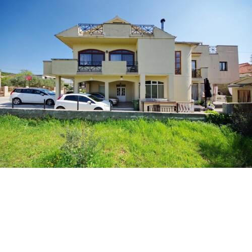 Holiday home for 4 or 5 people