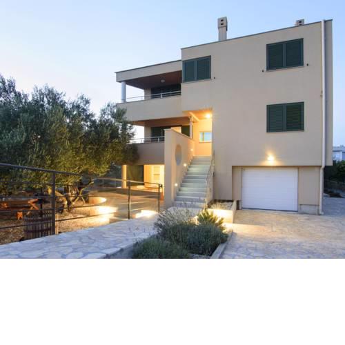 Holiday Home Frida home