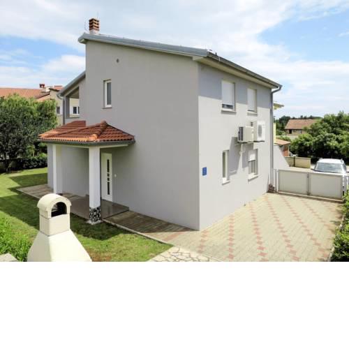 Holiday Home Gerhard (MDN128)