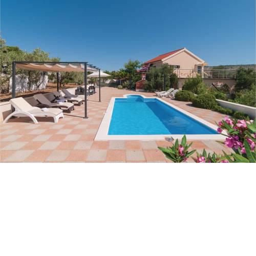 Holiday home Glavica Cr