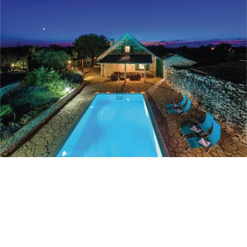 Holiday home Gluici IV