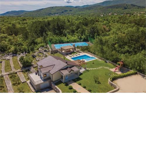 Holiday home Grubine 13
