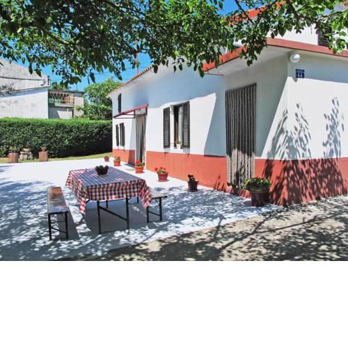 Holiday Home Haus Vilma (RCA228)