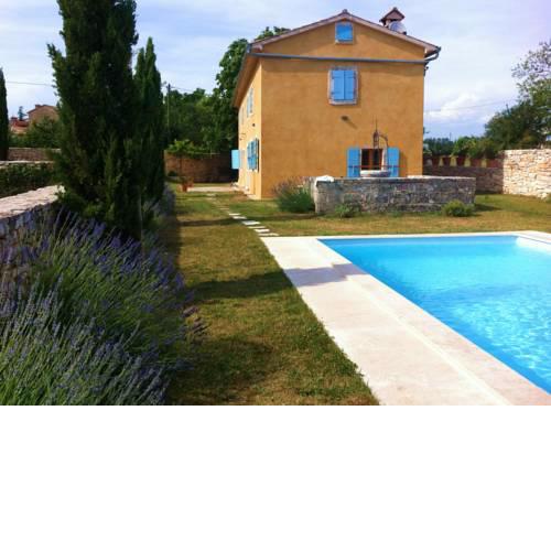Holiday home Hedera