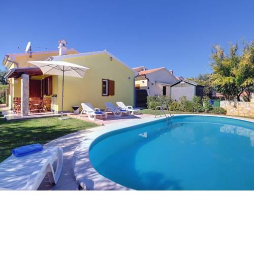 Holiday Home Holiday Home Helena