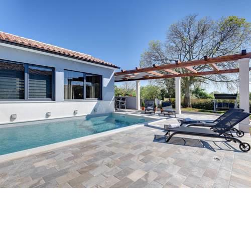 Holiday Home HOUSE OTTAVIA