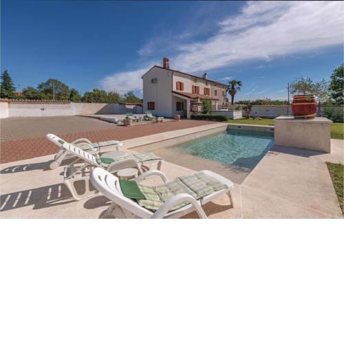 Holiday home Hrboki