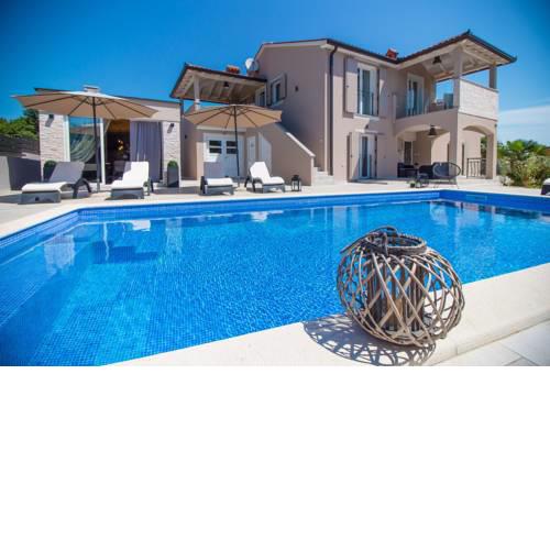 Holiday home in Becici 35609