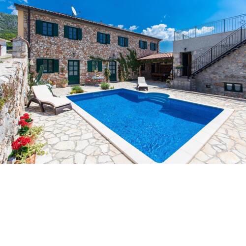 Holiday home in Bribir 39120