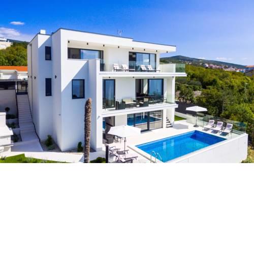 Holiday home in Crikvenica 31056