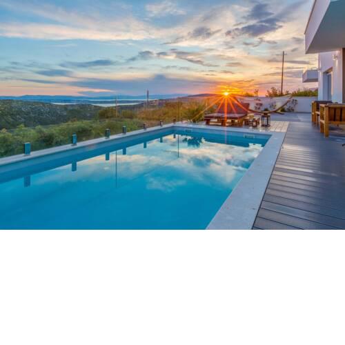 Holiday home in Grizane 39045