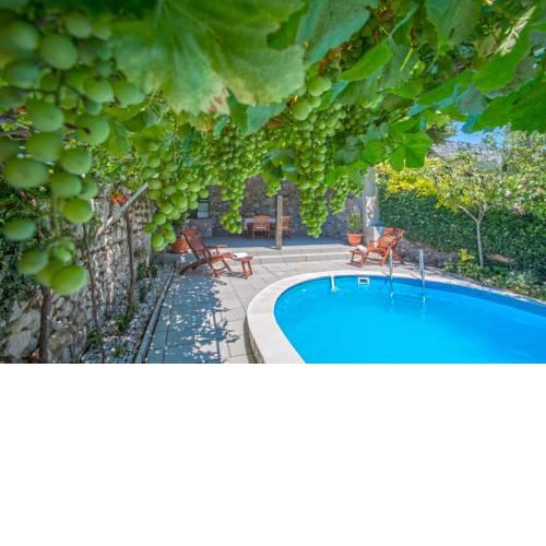 Holiday home in Grizane 5373