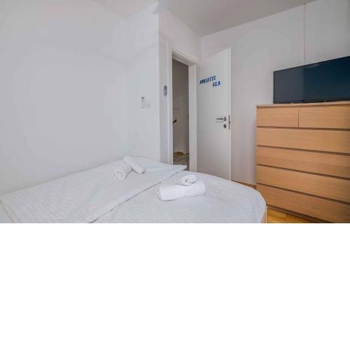 Holiday home in Malinska - Insel Krk 42211