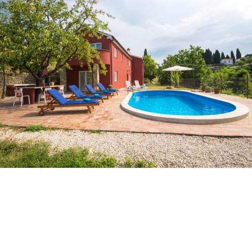Holiday home in Oprtalj/Istrien 37043
